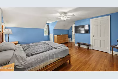 100 S Prospect St, Lee, MA 01238 - Photo 28