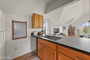 37 Corey Rd, Hancock, MA 01237 - Photo 18