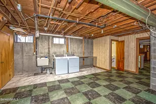 765 Fairview St, Lee, MA 01238 - Photo 52