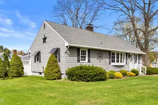 739 Williams St, Pittsfield, MA 01201 - Photo 2