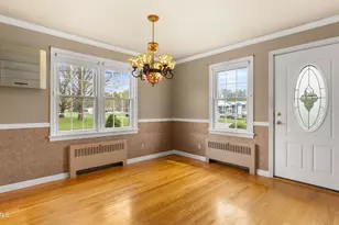 739 Williams St, Pittsfield, MA 01201 - Photo 10