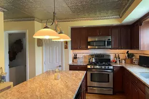 459 Pomeroy Ave, Pittsfield, MA 01201 - Photo 20