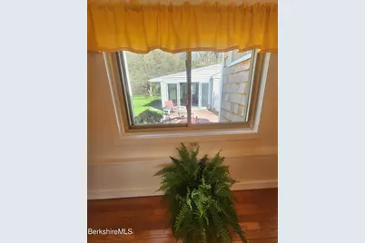 16 E New Lenox Rd, Lenox, MA 01240 - Photo 20