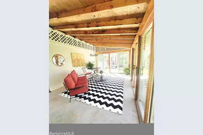16 E New Lenox Rd, Lenox, MA 01240 - Photo 18