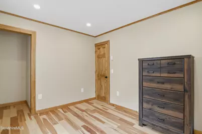 37 Alger St, Adams, MA 01220 - Photo 26