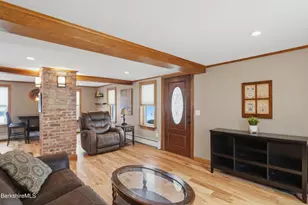37 Alger St, Adams, MA 01220 - Photo 6