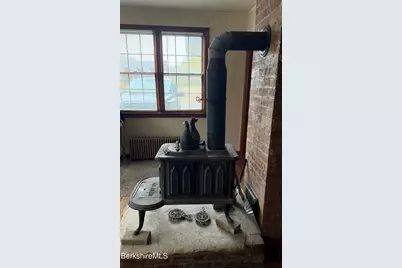 752 State Rd, Richmond, MA 01254 - Photo 12