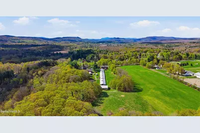 752 State Rd, Richmond, MA 01254 - Photo 2
