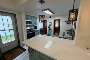 31 Millard Ave, Clarksburg, MA 01247 - Photo 8