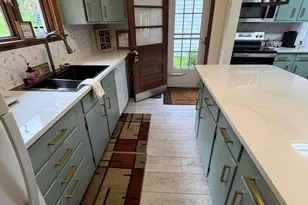 31 Millard Ave, Clarksburg, MA 01247 - Photo 10