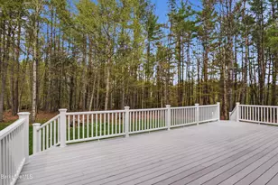 9 Eastbrook Ln, Pittsfield, MA 01201 - Photo 6