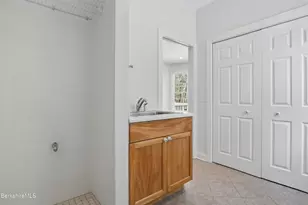 9 Eastbrook Ln, Pittsfield, MA 01201 - Photo 34