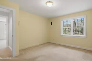 9 Eastbrook Ln, Pittsfield, MA 01201 - Photo 58