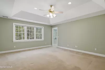 9 Eastbrook Ln, Pittsfield, MA 01201 - Photo 40