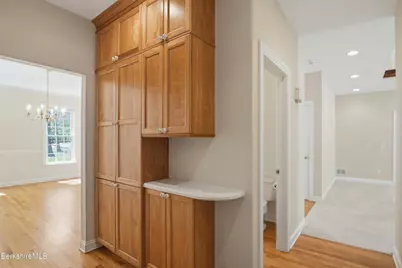 9 Eastbrook Ln, Pittsfield, MA 01201 - Photo 26