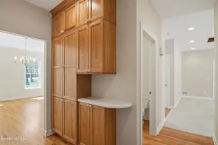 9 Eastbrook Ln, Pittsfield, MA 01201 - Photo 26