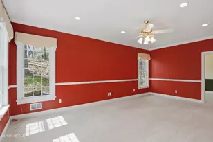 9 Eastbrook Ln, Pittsfield, MA 01201 - Photo 20