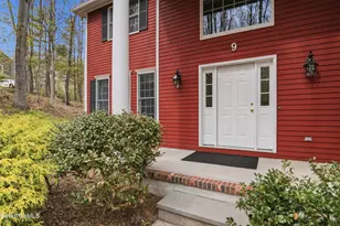 9 Eastbrook Ln, Pittsfield, MA 01201 - Photo 8