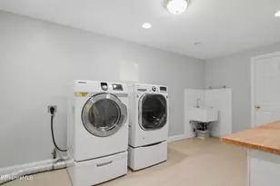 9 Eastbrook Ln, Pittsfield, MA 01201 - Photo 62