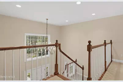 9 Eastbrook Ln, Pittsfield, MA 01201 - Photo 38