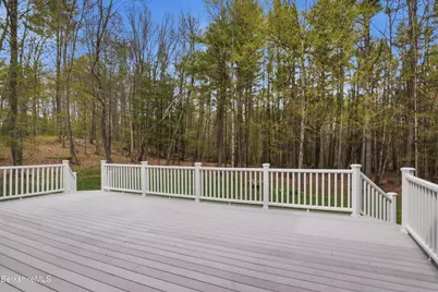 9 Eastbrook Ln, Pittsfield, MA 01201 - Photo 10
