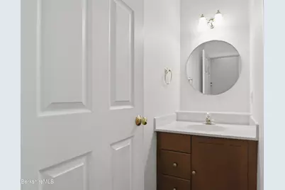 9 Eastbrook Ln, Pittsfield, MA 01201 - Photo 36