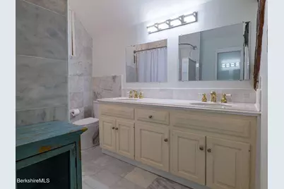 160 High St, Lee, MA 01238 - Photo 38