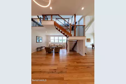 160 High St, Lee, MA 01238 - Photo 18
