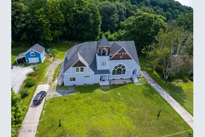 160 High St, Lee, MA 01238 - Photo 1