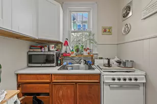 39-41 Bartlett Ave, Pittsfield, MA 01201 - Photo 8