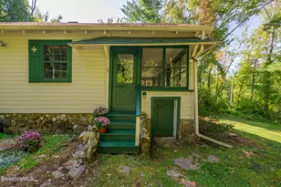 22 Mahkeenac Heights Rd, Stockbridge, MA 01262 - Photo 8