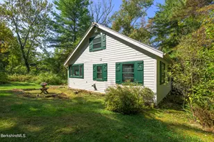 22 Mahkeenac Heights Rd, Stockbridge, MA 01262 - Photo 48
