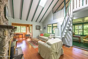 22 Mahkeenac Heights Rd, Stockbridge, MA 01262 - Photo 16