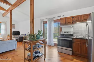 668 N Main St, Lanesborough, MA 01237 - Photo 6