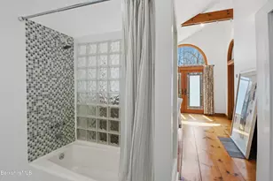 668 N Main St, Lanesborough, MA 01237 - Photo 18