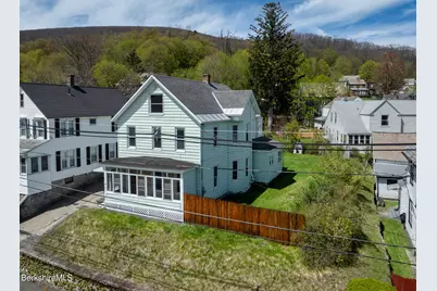 93 North St, North Adams, MA 01247 - Photo 2