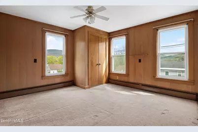 93 North St, North Adams, MA 01247 - Photo 28