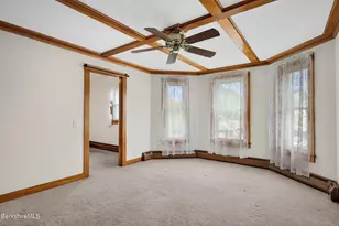 93 North St, North Adams, MA 01247 - Photo 20