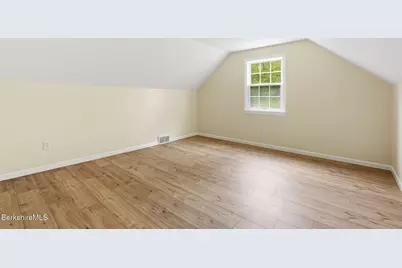 98 N Rd, Monroe, MA 01350 - Photo 26