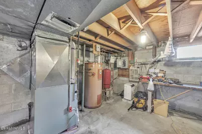 98 N Rd, Monroe, MA 01350 - Photo 28