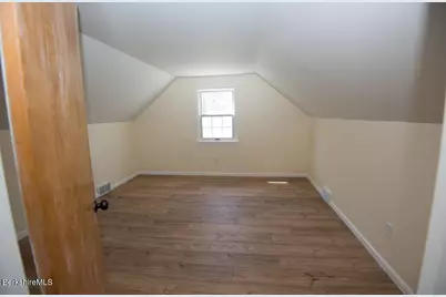 98 N Rd, Monroe, MA 01350 - Photo 22