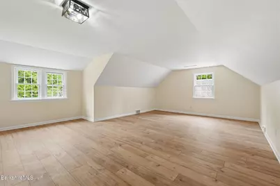 98 N Rd, Monroe, MA 01350 - Photo 24