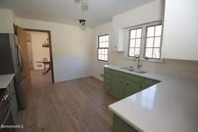 98 N Rd, Monroe, MA 01350 - Photo 8