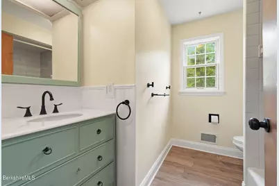 98 N Rd, Monroe, MA 01350 - Photo 20