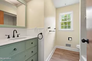98 N Rd, Monroe, MA 01350 - Photo 20
