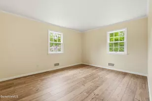 98 N Rd, Monroe, MA 01350 - Photo 16