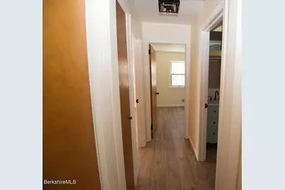 98 N Rd, Monroe, MA 01350 - Photo 12