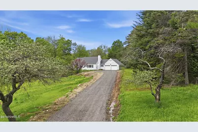 98 N Rd, Monroe, MA 01350 - Photo 2