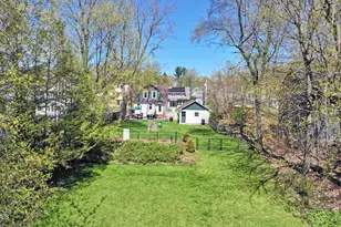 25 Taylor St, Pittsfield, MA 01201 - Photo 2