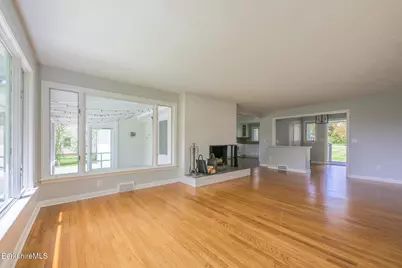 434 Williams St, Pittsfield, MA 01201 - Photo 16